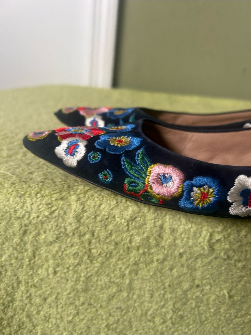 Tory Burch Rosemont Navy Floral Embroidered Pointed Toe Flats - Picture 7 of 15